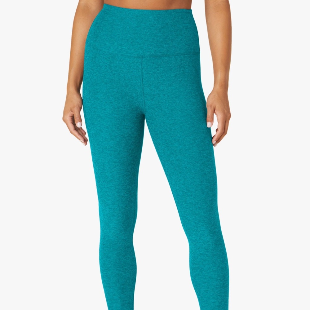 NWOT Caught in the Midi High Waist Leggings